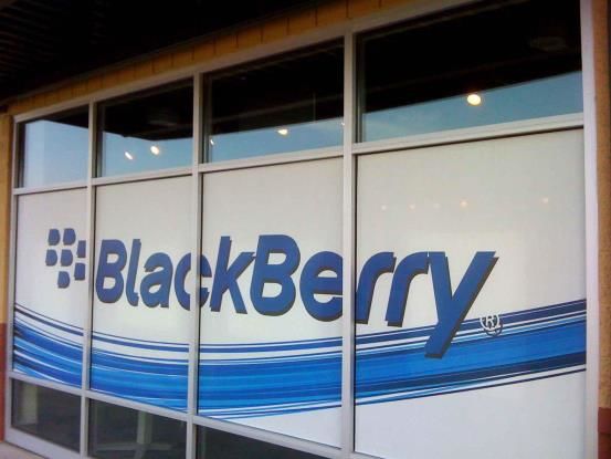 WIN059 - Custom Window Graphic for Retail