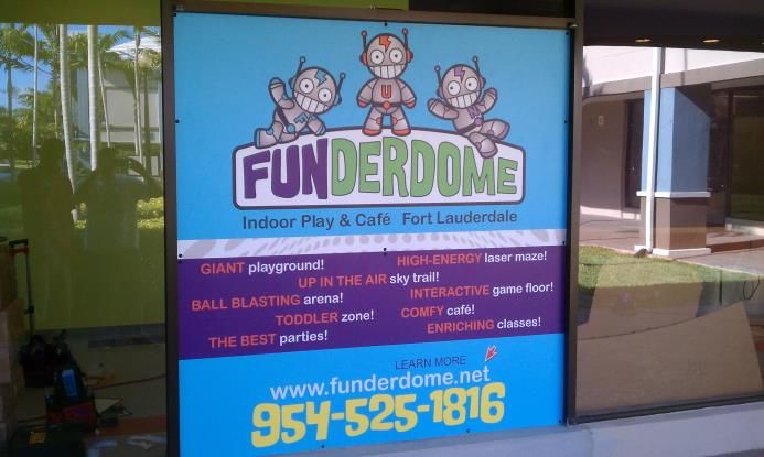 WIN090 - Custom Window Graphic for Recreation