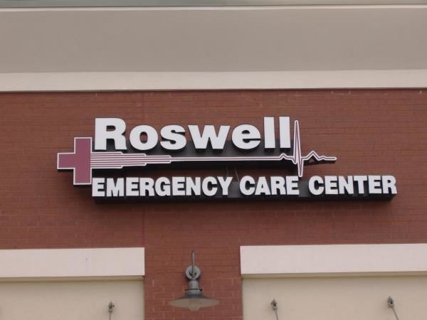 CL007 - Custom Channel Letters for Healthcare