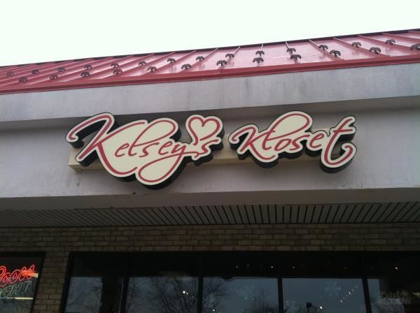 CL014 - Custom Channel Letters for Retail