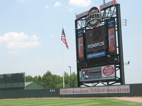 LED005 - Custom LED Readerboard for Retail