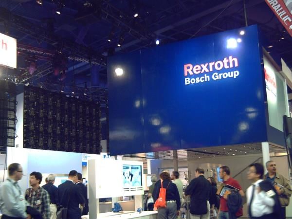 MOD017 - Custom Trade Show Exhibit for Manufacturing