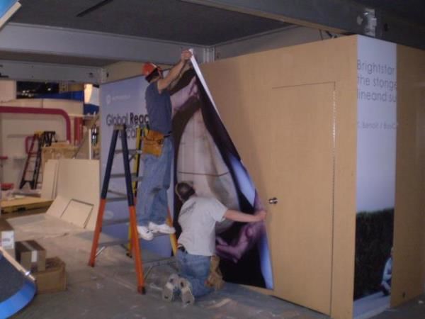 MOD054 - Custom Trade Show Exhibit for Manufacturing