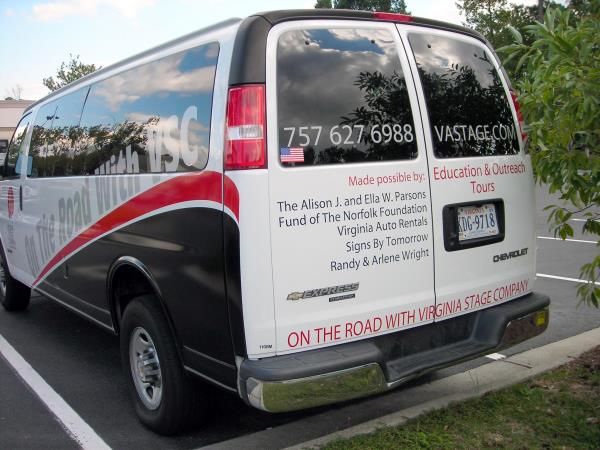 VL184 - Custom Vehicle Lettering for Entertainment