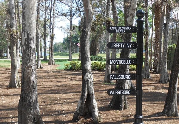 SP033 - Custom Sign Posts