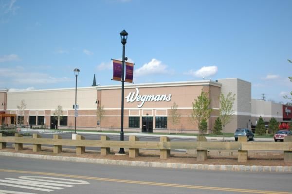 PB011 - Custom Boulevard Banner for Retail