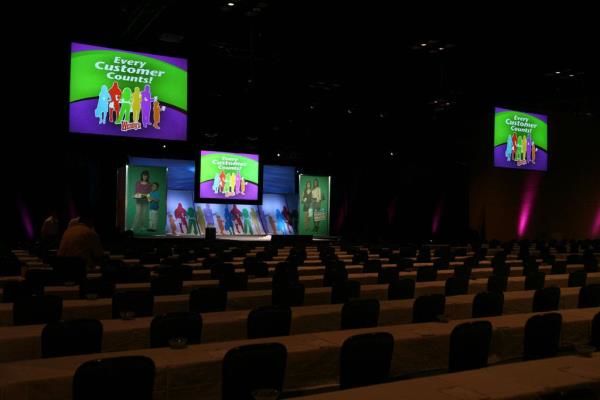 DD008 - Custom Digital Display for Restaurant