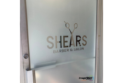 Frosted Glass: How Can You Use It for Your Business