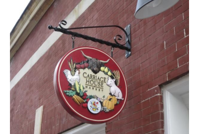 Emerging Trends: What’s Hot in Signage