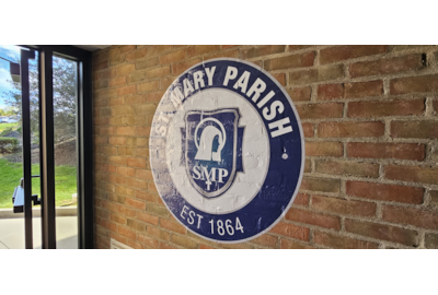 Four Benefits of Vinyl Graphics