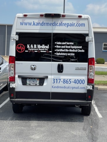Vehicle Graphics & Lettering