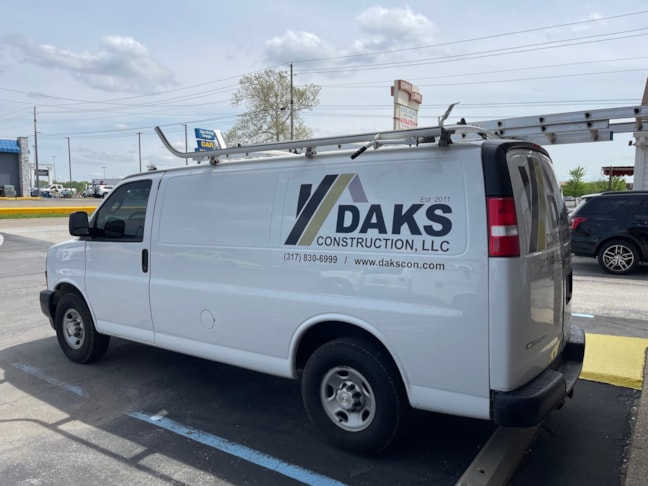 Vehicle Graphics & Lettering