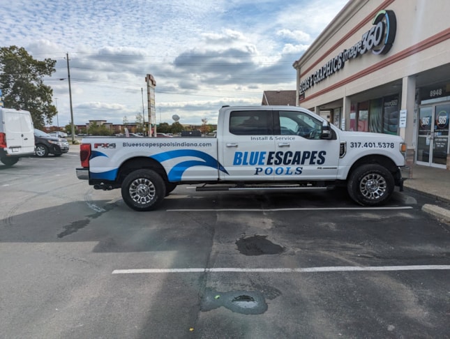 Vehicle Graphics & Lettering