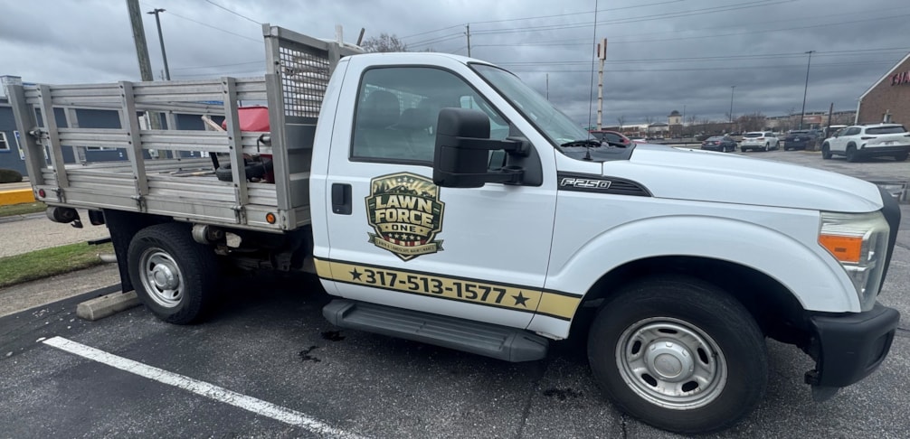 Vehicle Graphics & Lettering