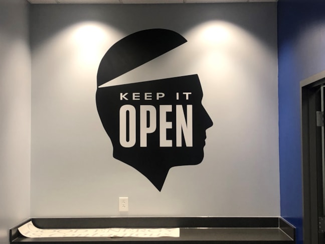 Wall Murals & Graphics