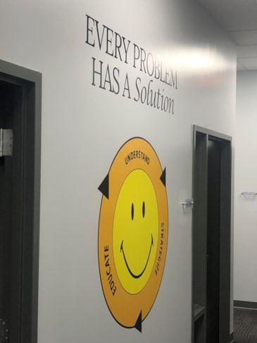 Wall Murals & Graphics