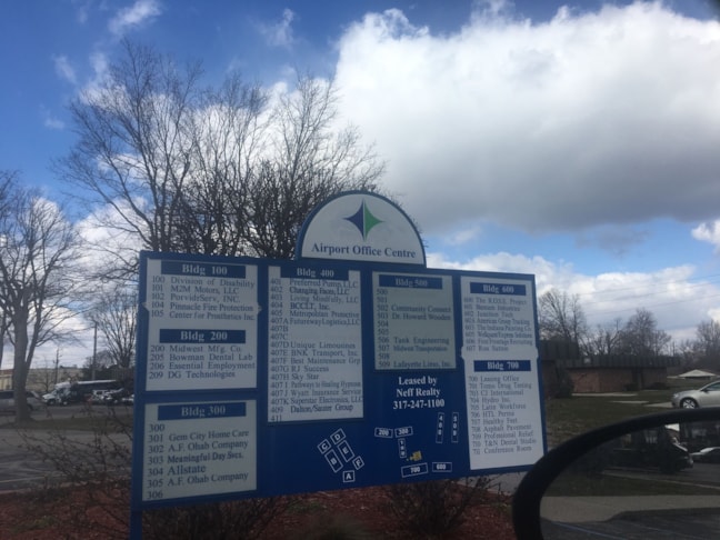 Pylon Signs for Neff Realty in Indianapolis, IN