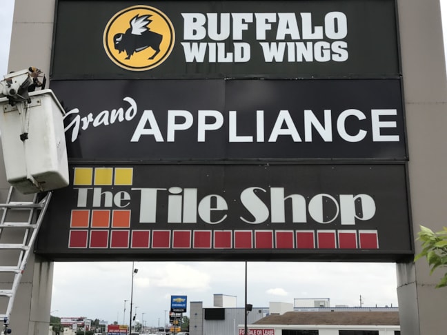 Pylon Sign Face Renewal in Greenwood IN