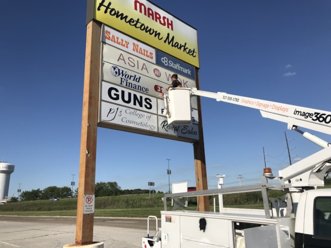 Pylon Sign Face Renewal in Plainfield IN