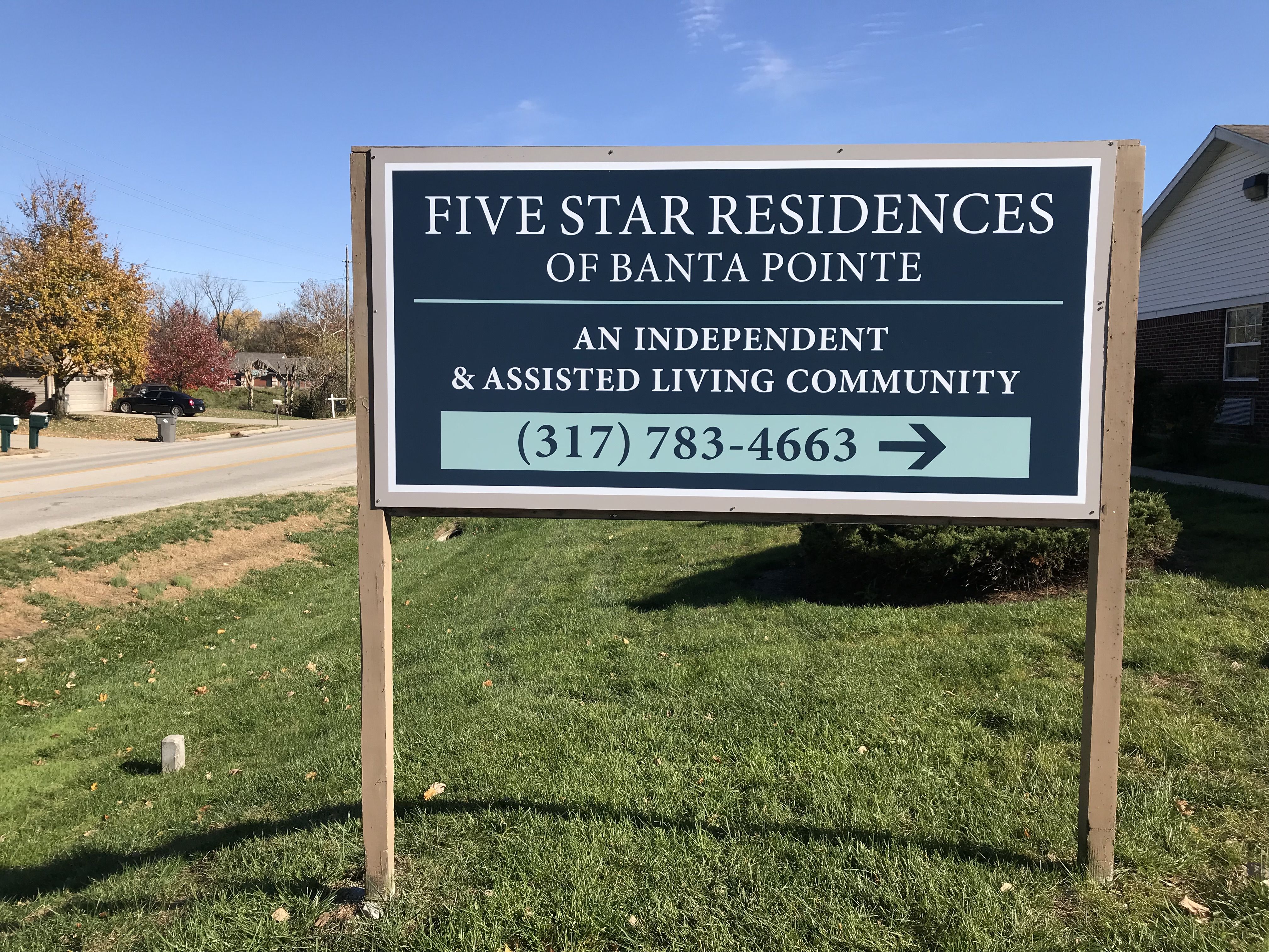 Metal Signs in Five Star Residences in Indianapolis,IN