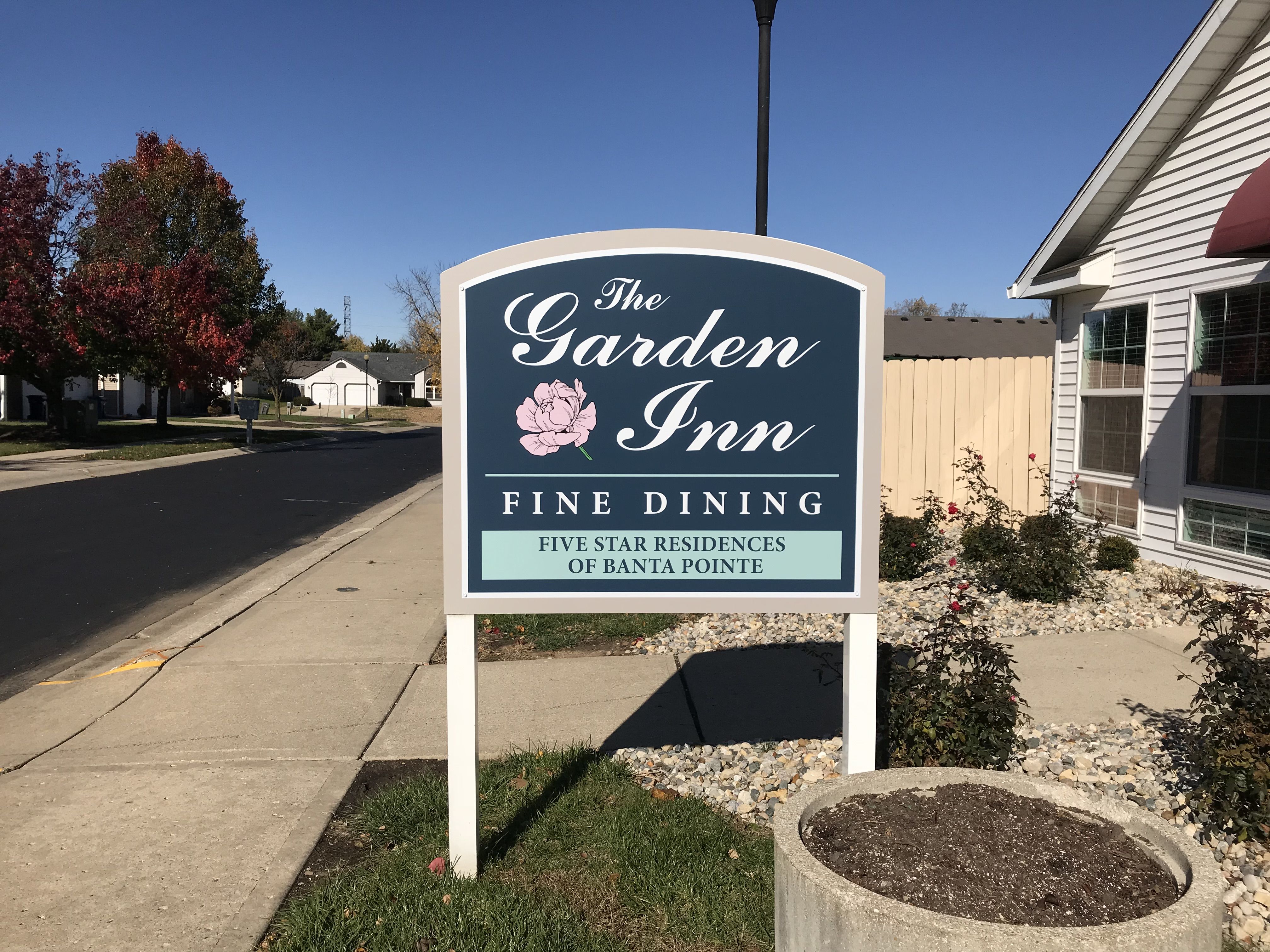 Post and Panel Signs in Indianapolis