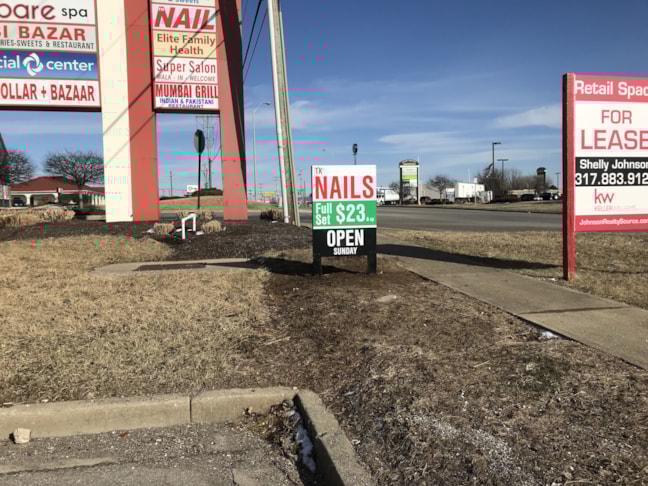 Post and Panel Sign for TK Nails in Greenwood IN