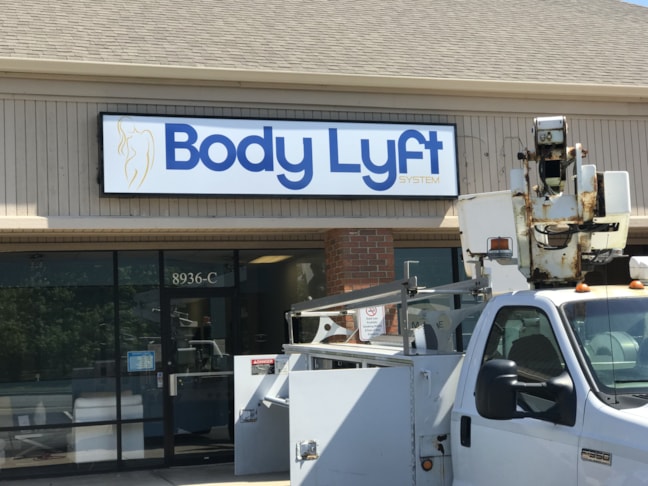 LED Illuminated Cabinet Signs in Indianapolis for Body Lyft in Greenwood, IN