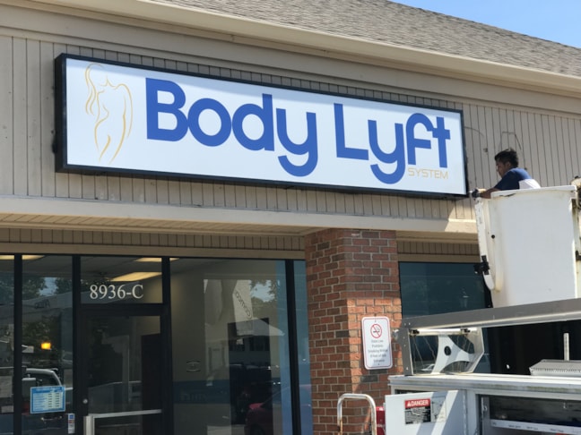 LED Illuminated Cabinet Signs in Indianapolis for Body Lyft in Greenwood, IN