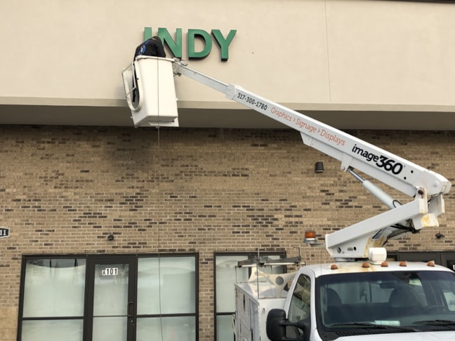 Exterior Building Signs, Lighted Signs, Channel Letters, Illuminated Signs