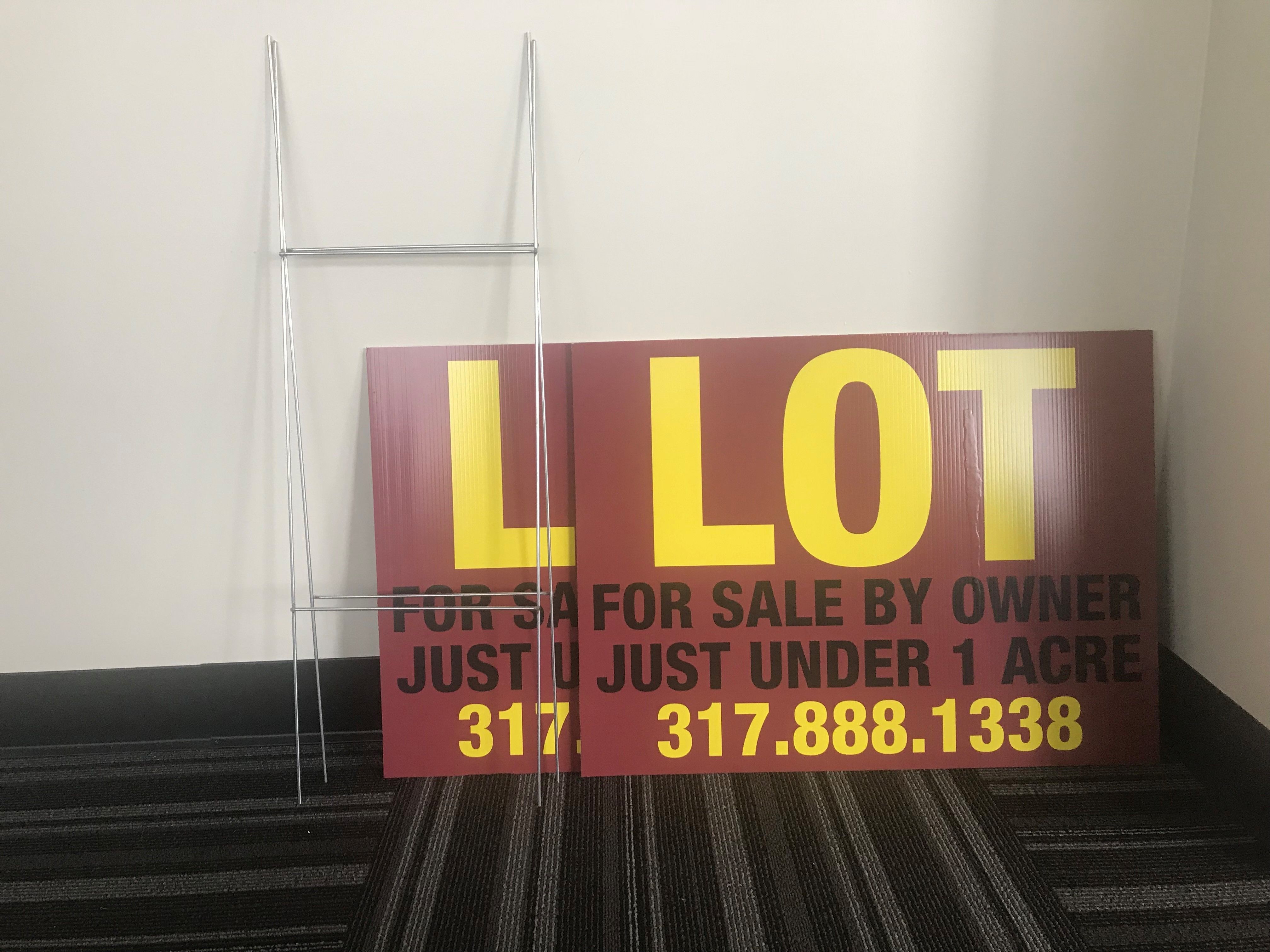 Yard Signs in Greenwood,IN