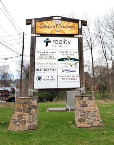 Golden Meadows Corporate Park_monument signage and inserts