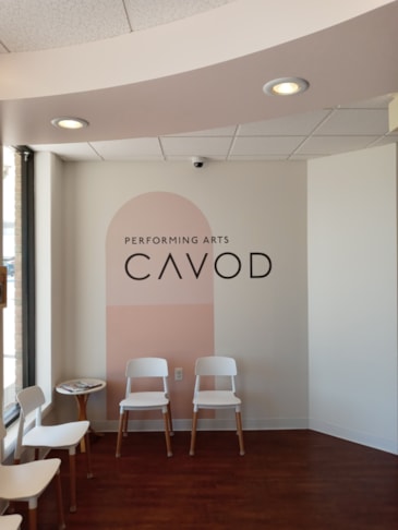 Wall Murals & Graphics | School, College, & University Signs