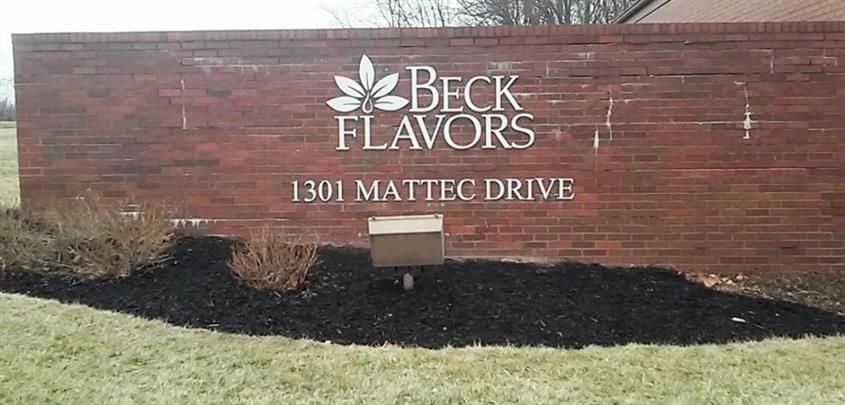 Wall Murals and Graphics