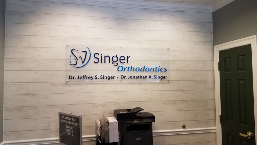 3D Signs & Dimensional Letters