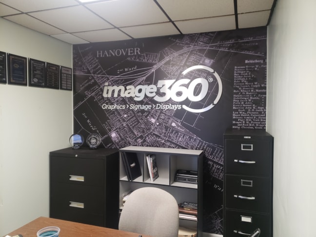 Wall Murals & Graphics