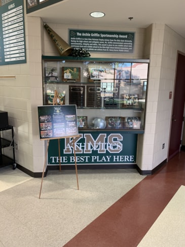 School & University Event Signs | K-12 School Signs & Displays