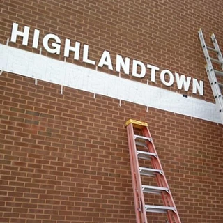 Dimensional Letters - Highland Town Elementary, installed by expert installation team