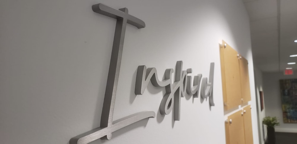 3D Signs & Dimensional Letters