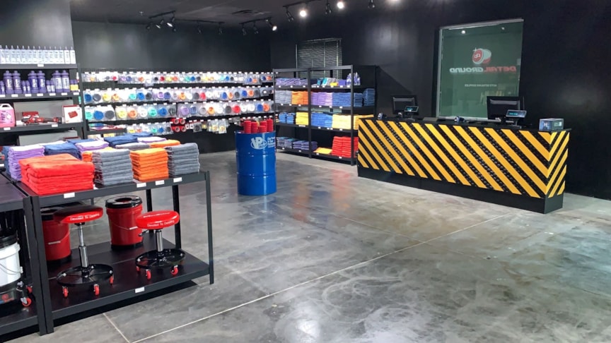 Decals, Wraps & Lettering