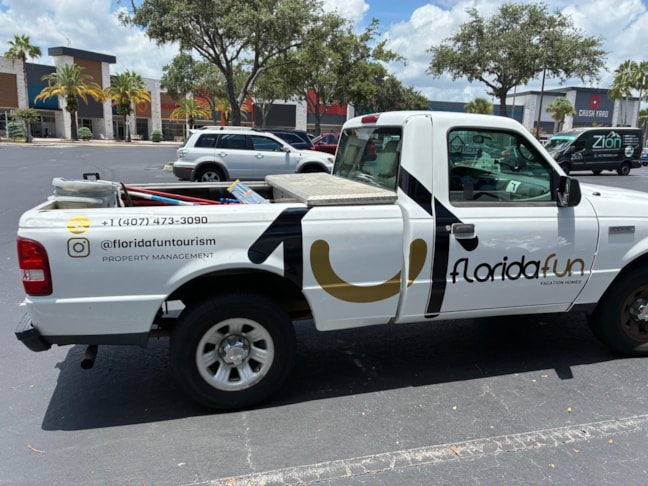 Vehicle Graphics & Lettering