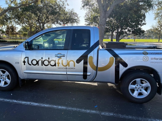 Vehicle Graphics & Lettering