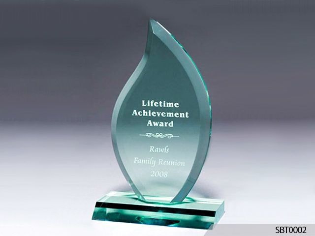 Custom Trophies & Awards in [city]