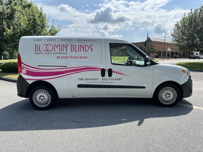 Vehicle Graphics & Lettering