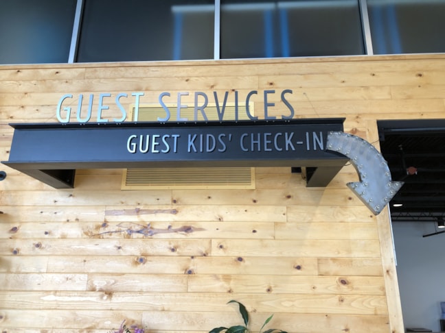 3D Signs & Dimensional Letters & Logos