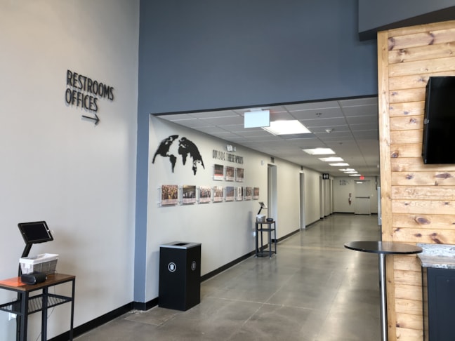 3D Signs & Dimensional Letters & Logos