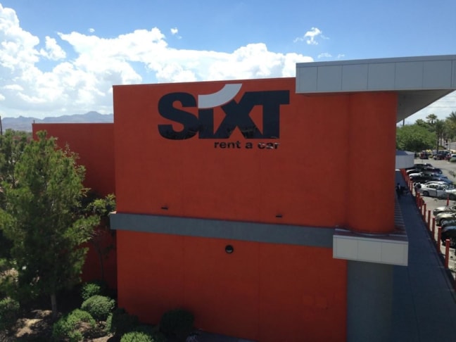 3D Signs & Dimensional Lettering