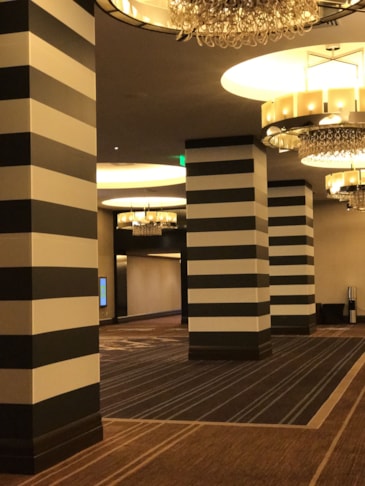 Wall Murals and Graphics