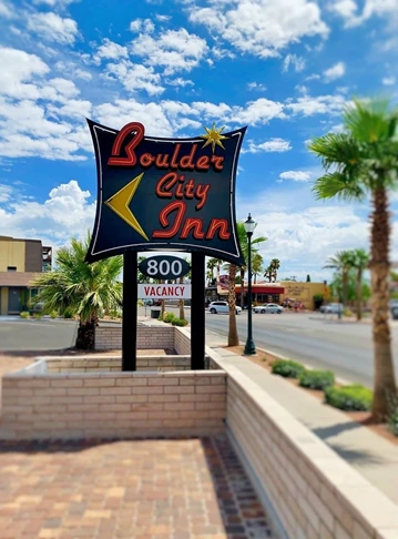 Exterior & Outdoor Signage | Hospitality and Hotel Signs