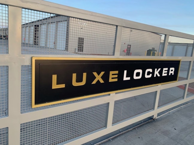 Safety & Regulatory Signs