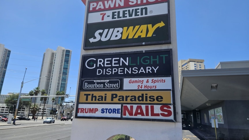 Monument and Pylon Signs